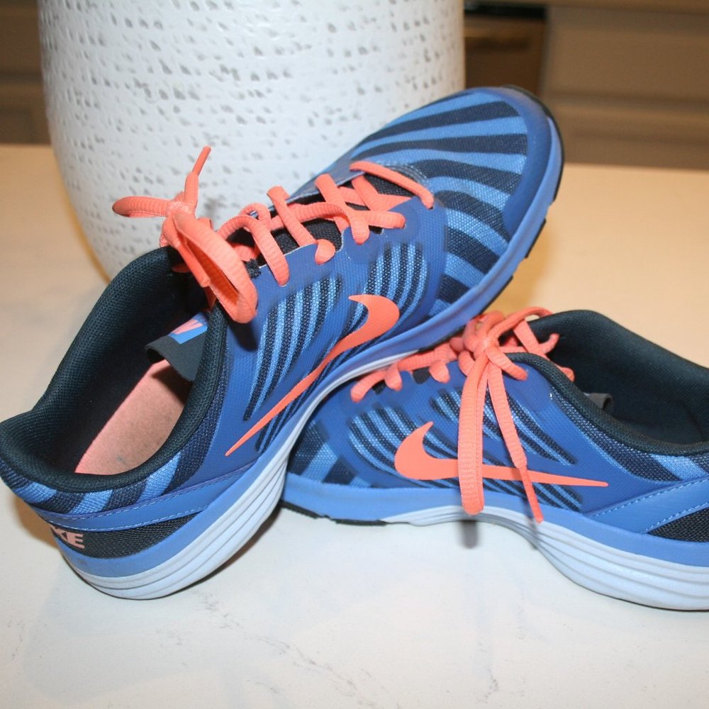 Nike Dual Fusion TR Running Shoes